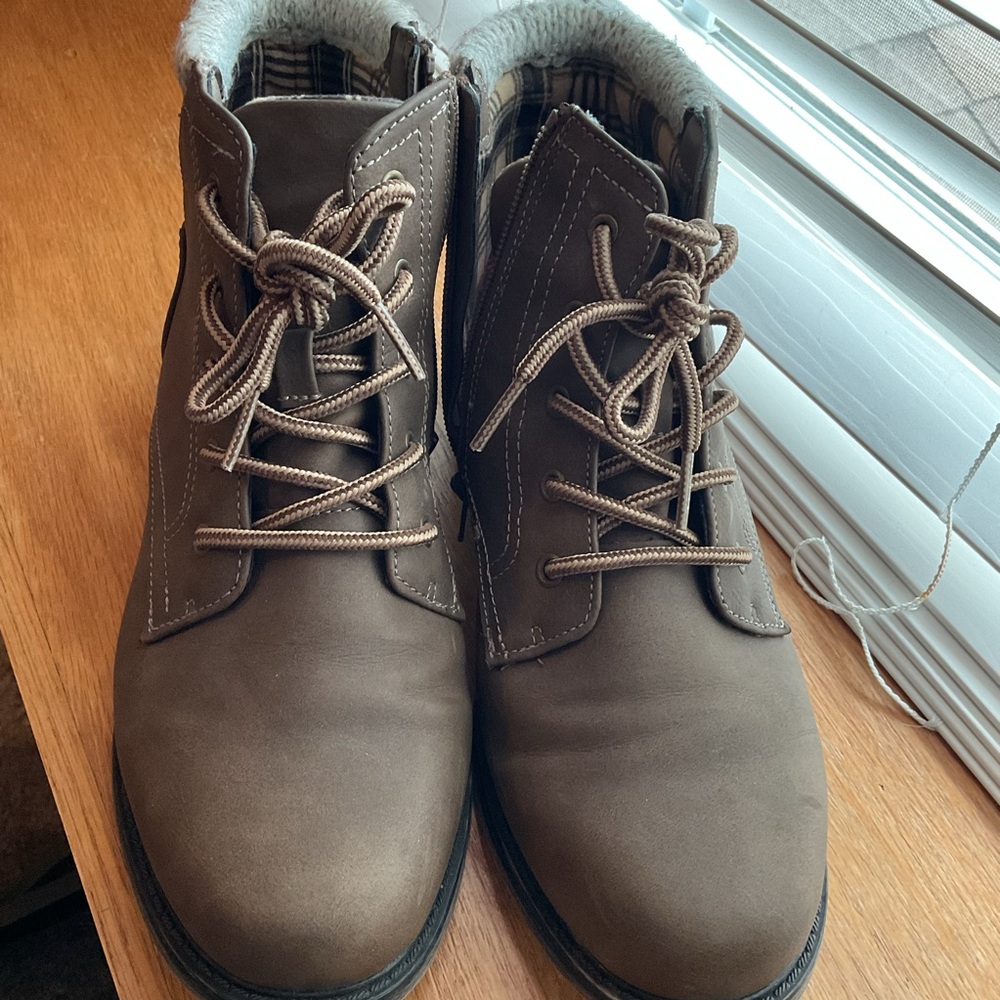 Sporto Brown Lace Up Boots for Women